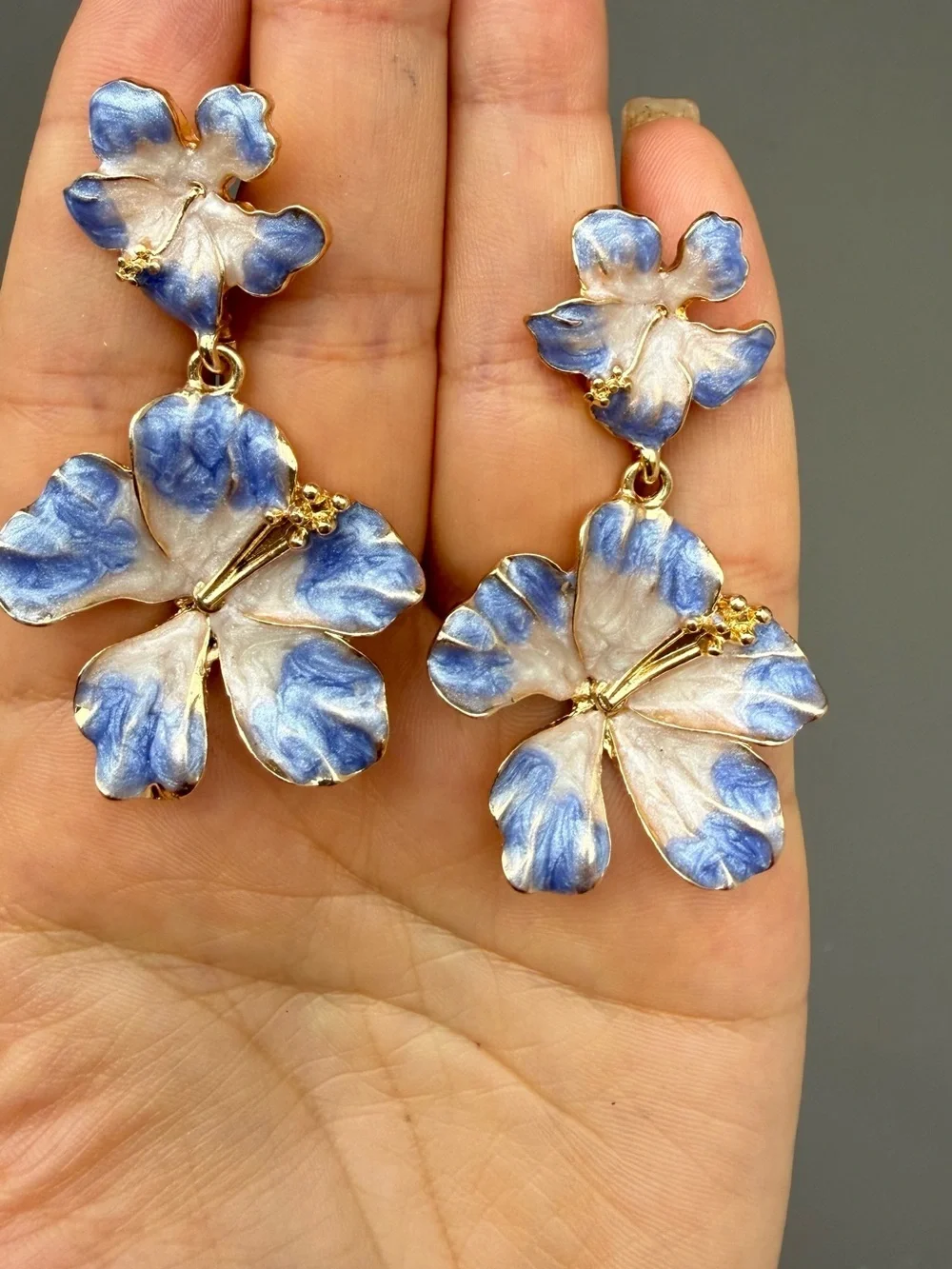 Blue Floral Drop Earrings - Women Jewelry